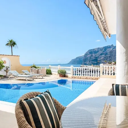 Villa Gigantes Cliffs And Ocean Front Puerto de Santiago (Tenerife)