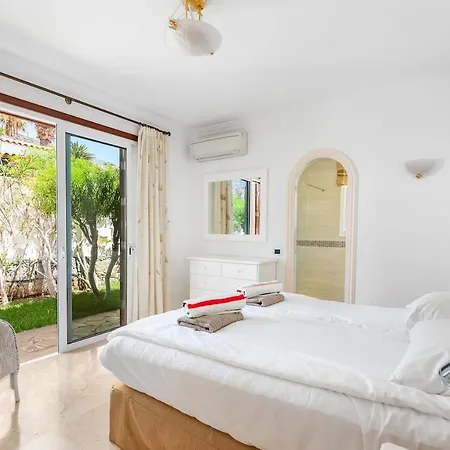 Villa Gigantes Cliffs And Ocean Front Puerto de Santiago (Tenerife)