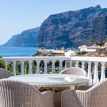 Gigantes Cliffs And Ocean Front *
